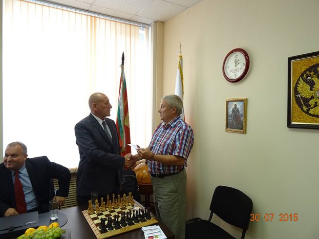 Награждение болгарской делегации и российских граждан